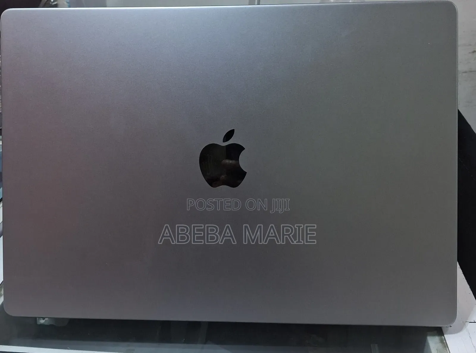 New Laptop Apple MacBook Pro 2021 M1 16GB Apple M1 Pro SSD 512GB