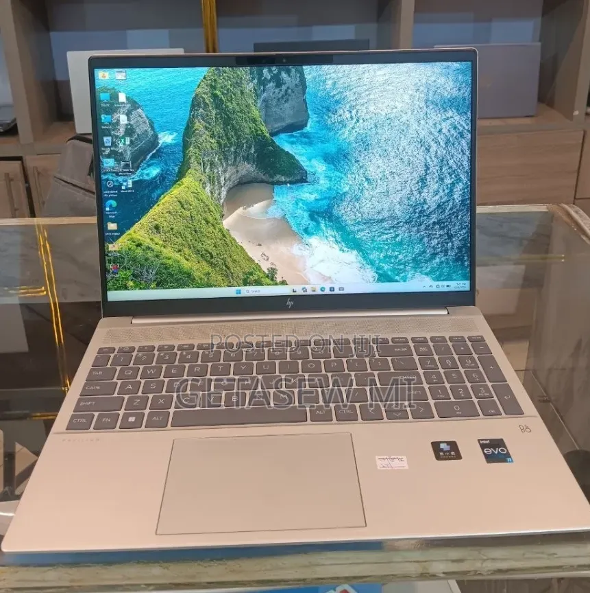 New Laptop HP Pavilion 15 16GB Intel Core i7 SSD 1T