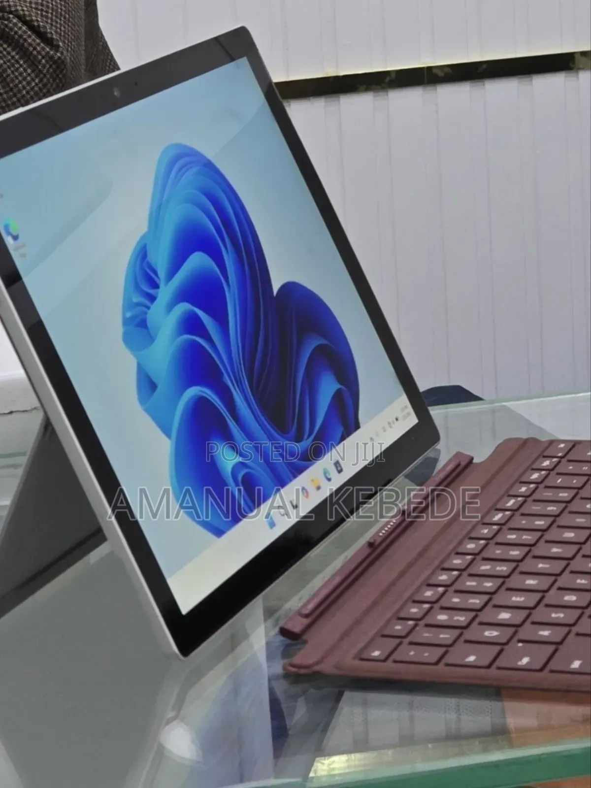 New Laptop Microsoft Surface Pro 6 8GB Intel Core i5 SSD 128GB