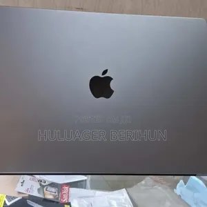 New Laptop Apple MacBook Pro 2021 M1 32GB Apple M1 SSD 1T