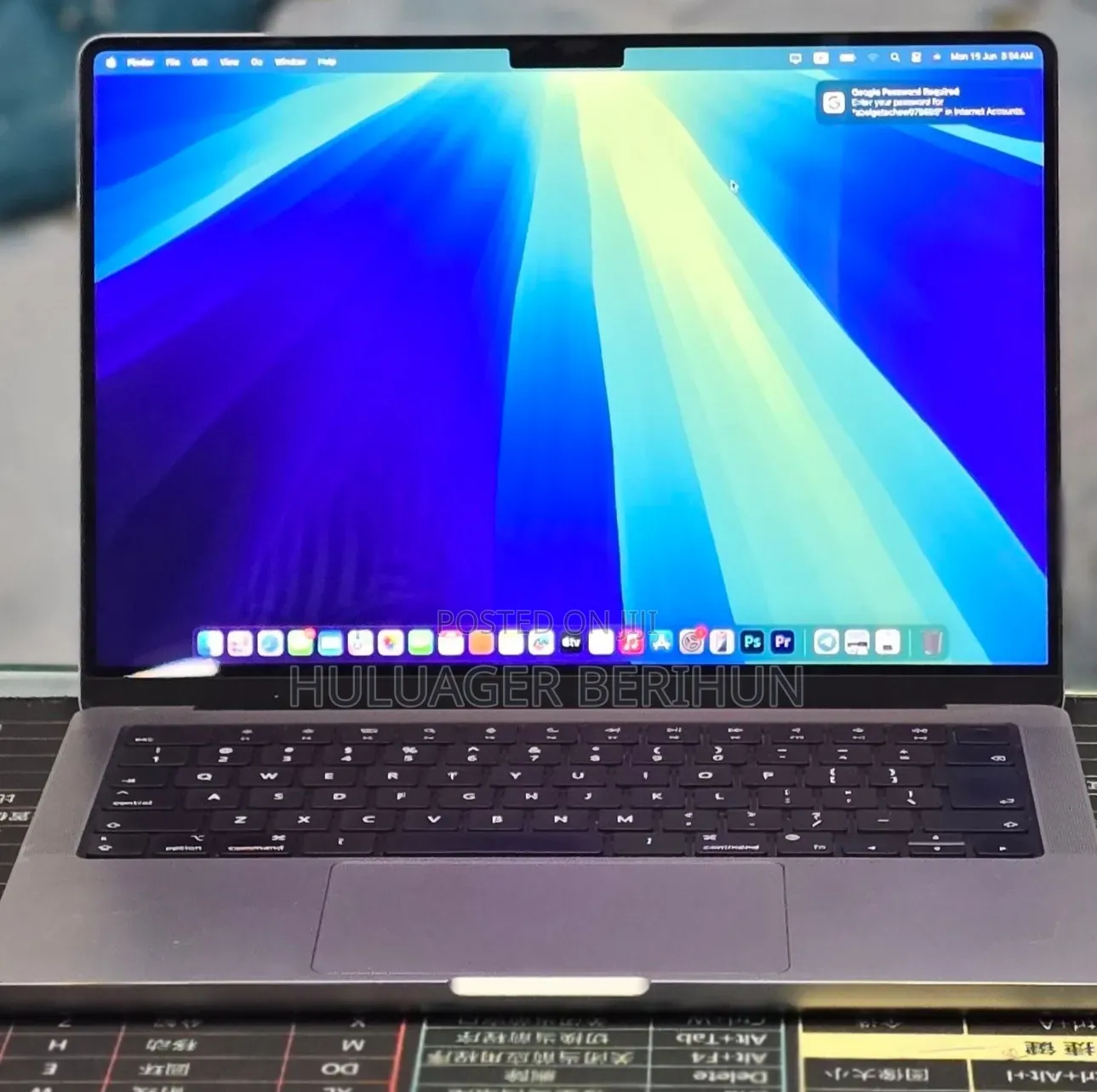 New Laptop Apple MacBook Pro 2021 M1 32GB Apple M1 Pro SSD 1T