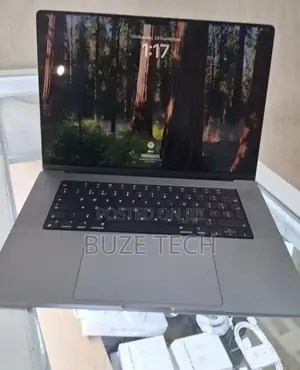 New Laptop Apple MacBook Pro 32GB Apple M1 Pro SSD 1T