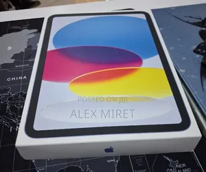 New Apple iPad (2025) 128 GB Black