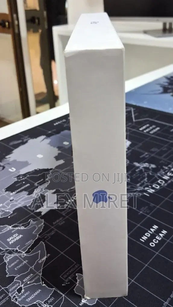 New Apple iPad (2025) 128 GB Black