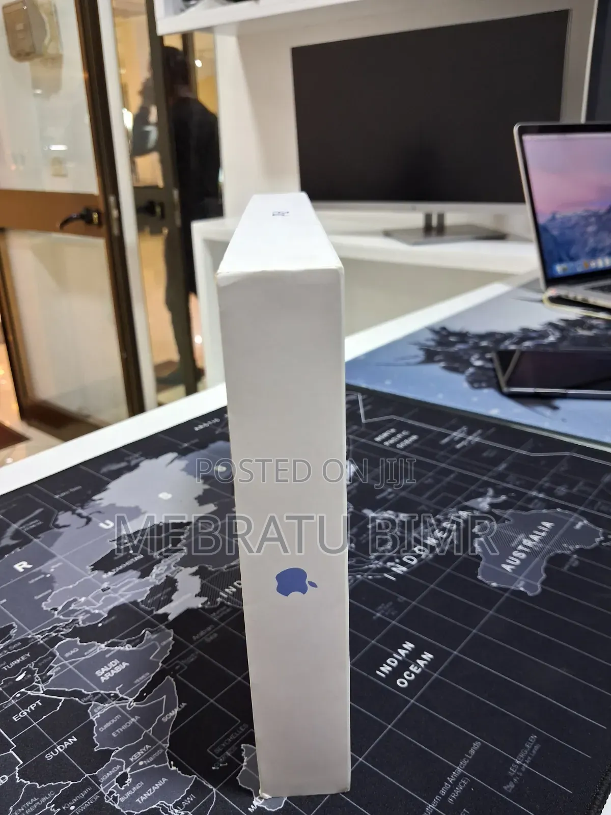 New Apple iPad (2025) 128 GB Gray