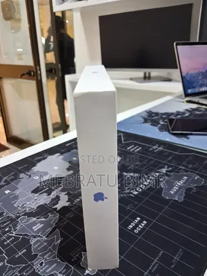 New Apple iPad (2025) 128 GB Gray
