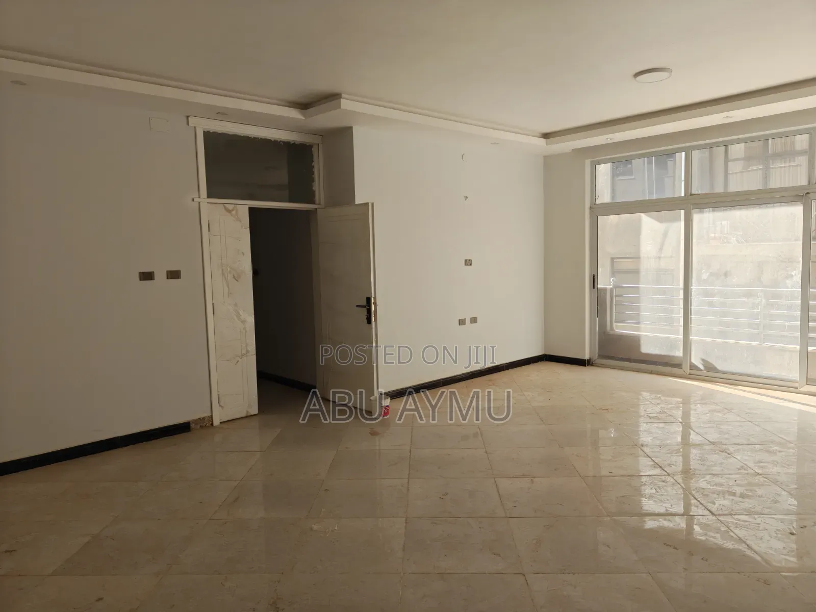 4bdrm Apartment in Lakomelza Apartments, Nifas Silk-Lafto for sale