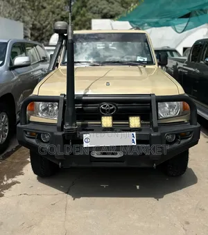 Toyota Land Cruiser 2020 Beige