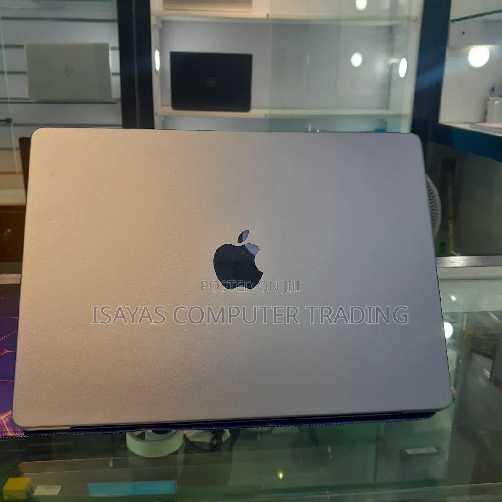 New Laptop Apple MacBook Pro 2021 M1 16GB Apple M1 SSD 512GB