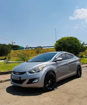Hyundai Avante 2013 Gray