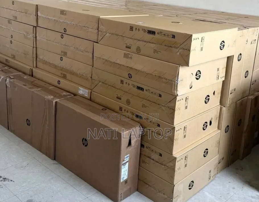 New HP 200 G4 22 All-in-One 16GB Intel Core i7 SSD 512GB