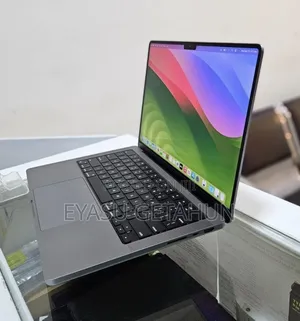 New Laptop Apple MacBook Pro 2021 M1 16GB Apple M1 Pro SSD 512GB