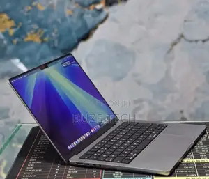 New Laptop Apple MacBook Pro 32GB Apple M1 Pro SSD 1T