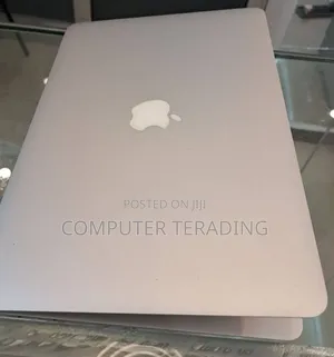 New Laptop Apple MacBook Air 2017 8GB Intel Core i5 SSD 128GB