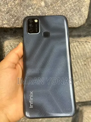 Infinix Smart 6 32 GB Black