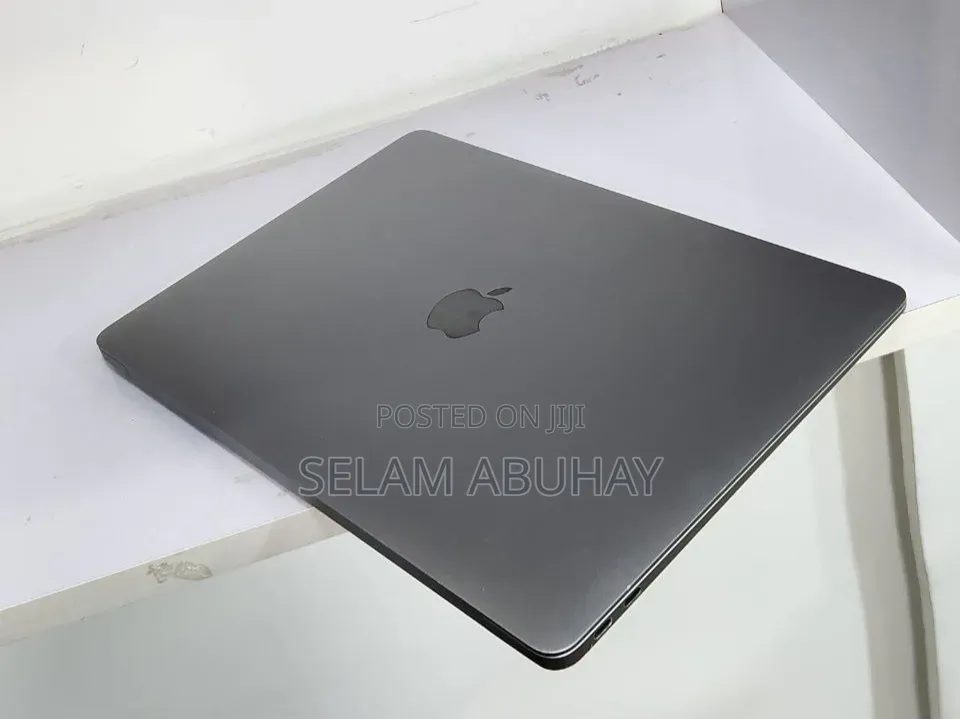 New Laptop Apple MacBook Air 2020 M1 8GB Apple M1 SSD 256GB