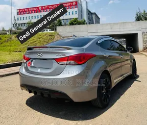 Hyundai Avante 2013 Gray
