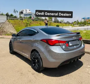 Hyundai Avante 2013 Gray