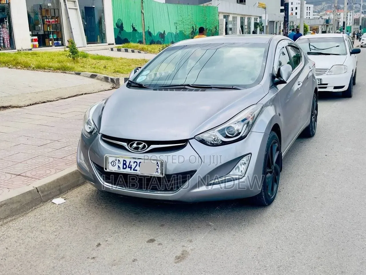 Hyundai Avante 2013 Silver