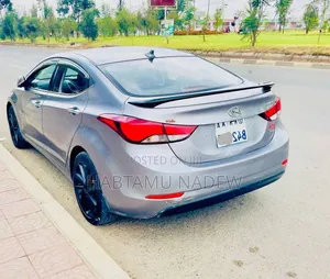 Hyundai Avante 2013 Silver