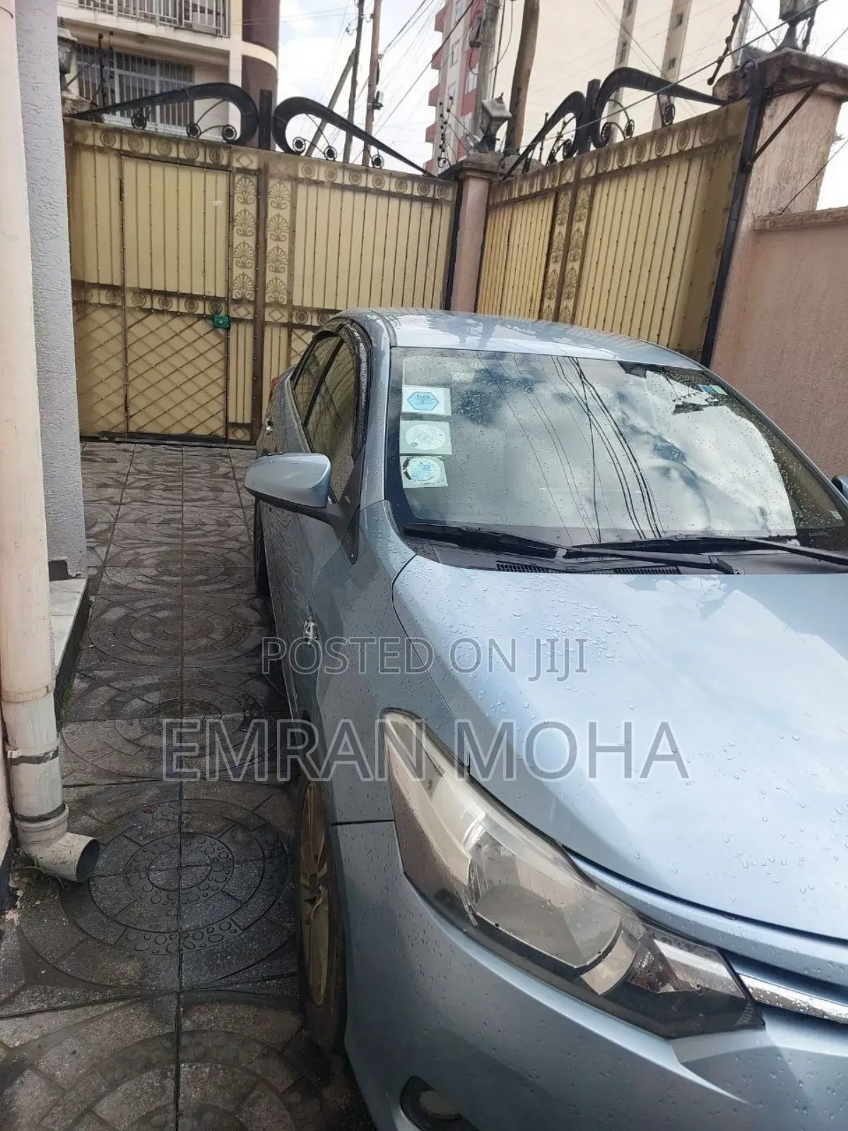 Toyota Yaris 2016 Blue