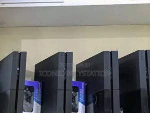 Iconic Ps4 Fat With One Year Warranty