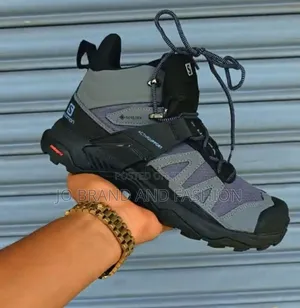 Salomon Shoes