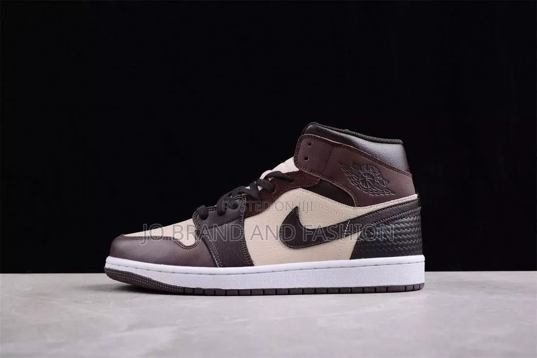 Jordan 1 Boots