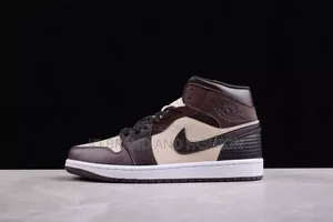Jordan 1 Boots