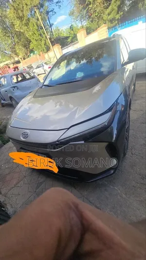 Toyota bZ4X 2023 Gray
