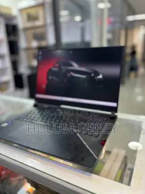 New Laptop Asus ROG Strix G17 32GB Intel Core i9 SSD 1T