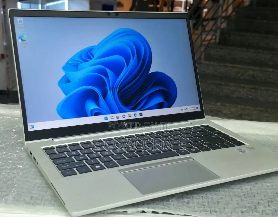 New Laptop HP 16GB Intel Core i7 SSD 512GB