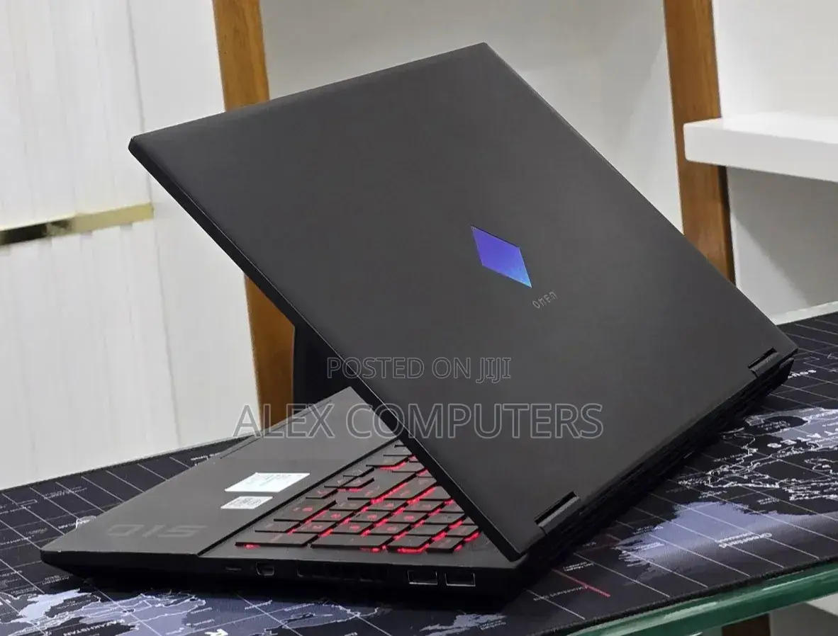 New Laptop HP Omen 15 16GB Intel Core i7 SSD 512GB