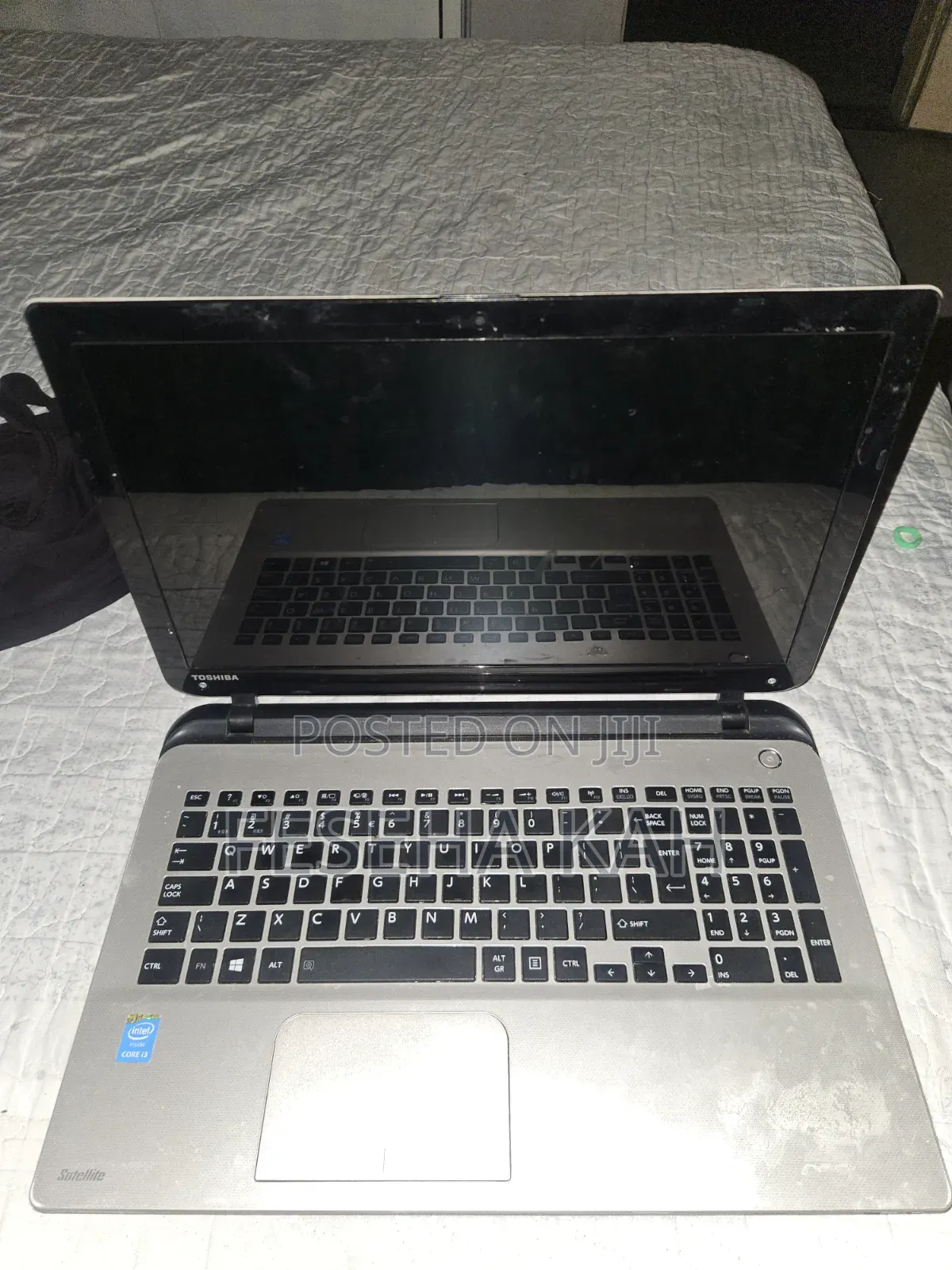Laptop Toshiba Satellite C55 4GB Intel Core i3 HDD 500GB