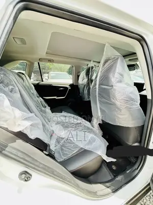 New Toyota RAV4 2024 White
