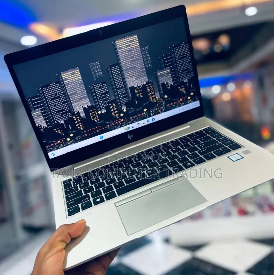 New Laptop HP EliteBook 840 8GB Intel Core i7 SSD 512GB