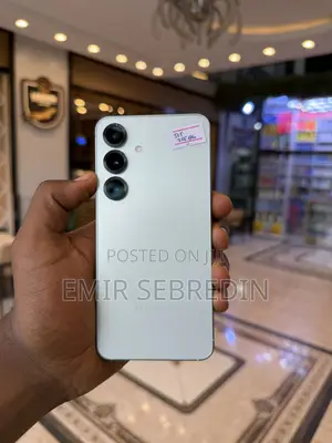 New Samsung Galaxy S25 256 GB White