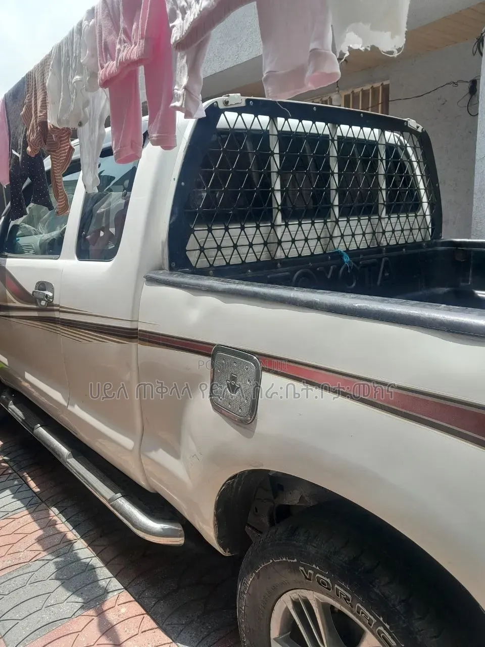 Toyota Hilux 2006 White
