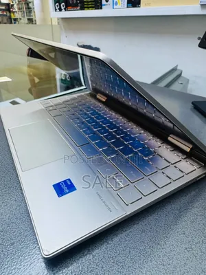 New Laptop HP Envy X360 8GB Intel Core i5 SSD 512GB