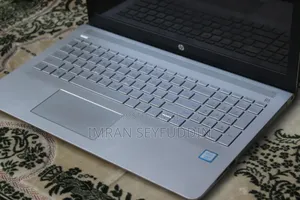 New Laptop HP Pavilion 15 12GB Intel Core i5 SSD 512GB