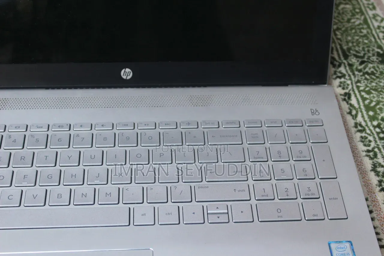 New Laptop HP Pavilion 15 12GB Intel Core i5 SSD 512GB