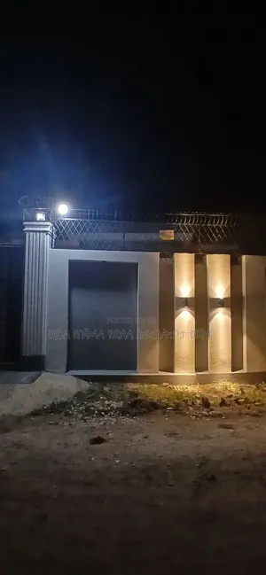 Furnished 5bdrm Villa in Legetafo Area, Oromia-Finfinne for sale