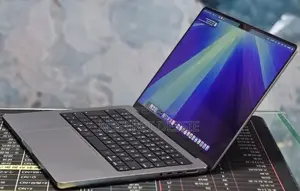 New Laptop Apple MacBook Pro 2021 M1 32GB SSD 1T