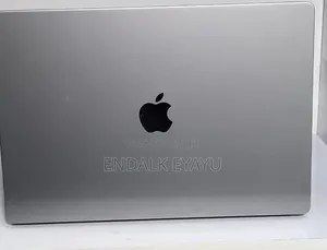 New Laptop Apple MacBook Pro 2021 M1 32GB Apple M1 Pro SSD 512GB