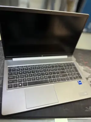 New Laptop HP ZBook Power G9 i7 32GB Intel Core i7 SSD 1T