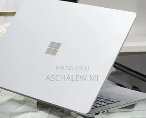 New Laptop Microsoft Surface Laptop 3 16GB Intel Core i7 SSD 256GB