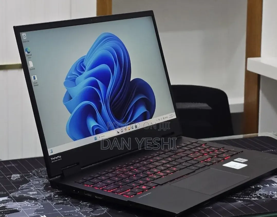 New Laptop HP Omen 15 16GB Intel Core i7 SSD 512GB
