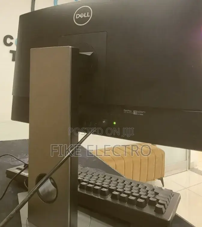 Dell Optiplex 3240 All-In-One 8GB Intel Core i5 SSD 512GB