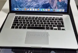 New Laptop Apple MacBook Pro 2015 16GB Intel Core i7 SSD 256GB