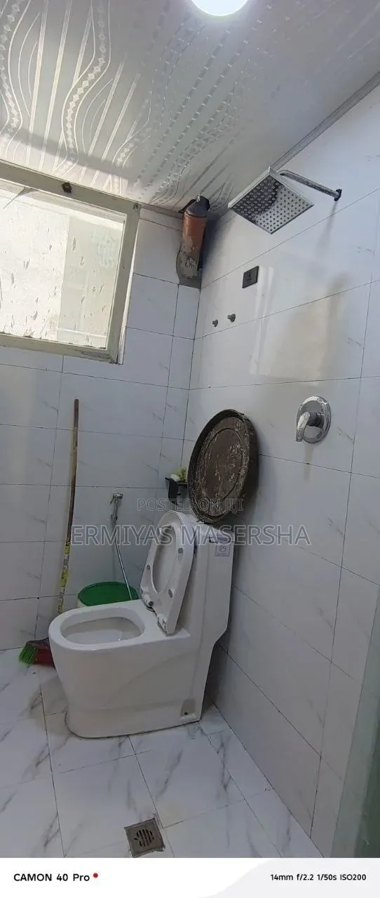 Furnished 2bdrm Condo in Yeka for sale